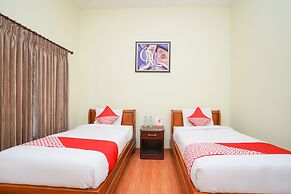 OYO 1483 Hotel Bumi Bermi Permai