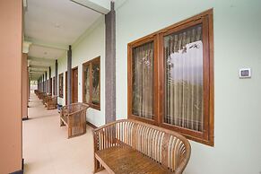 OYO 1483 Hotel Bumi Bermi Permai