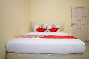 OYO 1335 Anie 71 Residence