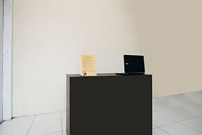 SPOT ON 2027 Putri Guest House Syariah