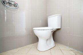 SPOT ON 2027 Putri Guest House Syariah