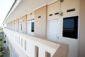 SPOT ON 2027 Putri Guest House Syariah