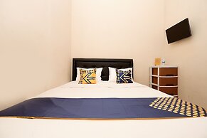 SPOT ON 2027 Putri Guest House Syariah