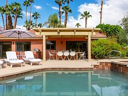 Modern Loma Vista
