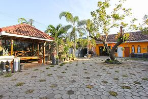 OYO 1721 A. Yani 95 Residence