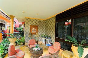 OYO 1721 A. Yani 95 Residence