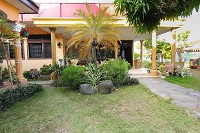 OYO 1721 A. Yani 95 Residence