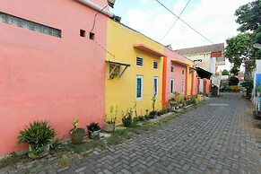 OYO 1721 A. Yani 95 Residence