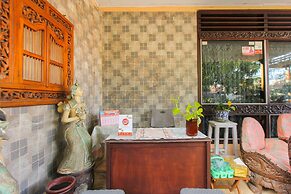 OYO 1721 A. Yani 95 Residence