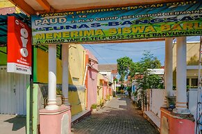 OYO 1721 A. Yani 95 Residence