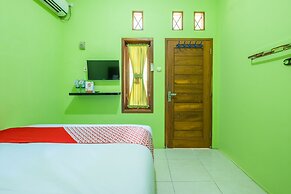 OYO 1399 Cemara Residence Syariah