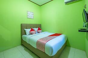 OYO 1399 Cemara Residence Syariah