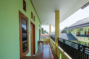 OYO 1399 Cemara Residence Syariah