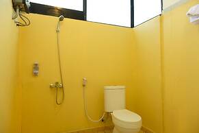 OYO 1853 Guest House D'makmoer