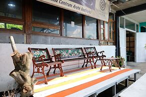 OYO 1853 Guest House D'makmoer