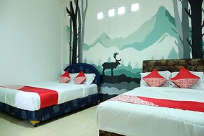 OYO 1853 Guest House D'makmoer