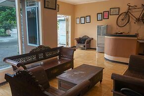 OYO 2029 Hotel Jatimas