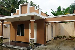 OYO 2029 Hotel Jatimas