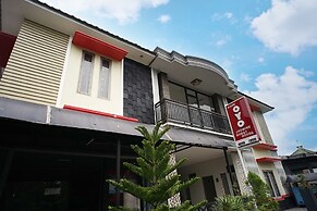 OYO 2038 Jasmine Guest House Balikpapan