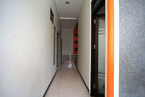 OYO 2038 Jasmine Guest House Balikpapan