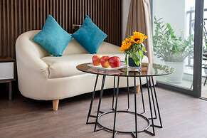 Sharon Apartment and Spa