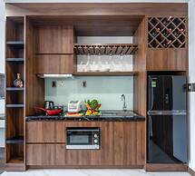 Sharon Apartment and Spa