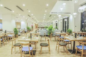 Carinae Danang Hotel