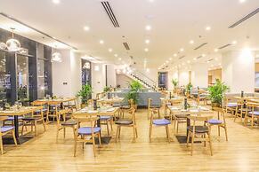 Carinae Danang Hotel