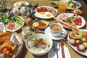 Carinae Danang Hotel