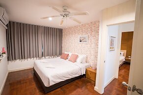 Dojo Pool Villa Beachfront