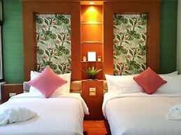 Dojo Pool Villa Beachfront