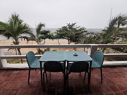 Dojo Pool Villa Beachfront