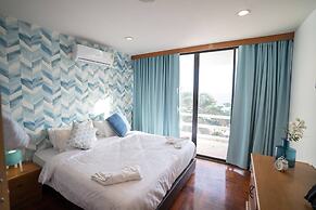 Dojo Pool Villa Beachfront