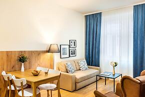 Jimmy's Apartments Emerald