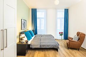 Jimmy's Apartments Emerald