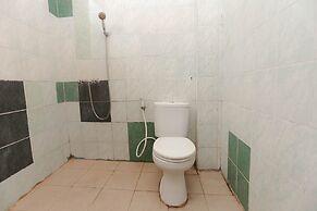 OYO 2057 Hotel Kharisma