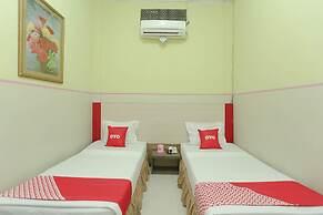 OYO 2057 Hotel Kharisma