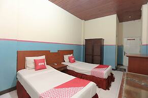 OYO 2057 Hotel Kharisma