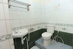 OYO 2057 Hotel Kharisma