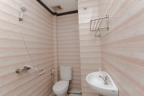 OYO 2057 Hotel Kharisma