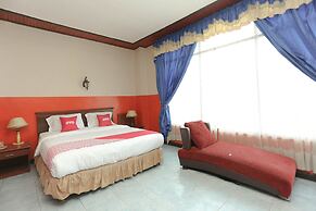 OYO 2057 Hotel Kharisma