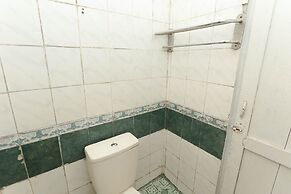 OYO 2057 Hotel Kharisma