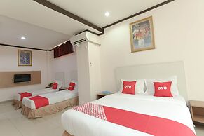 OYO 2057 Hotel Kharisma