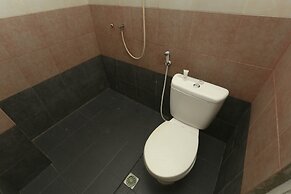 OYO 2057 Hotel Kharisma