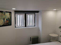 DoBairro Suites at Merces