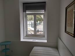 DoBairro Suites at Merces