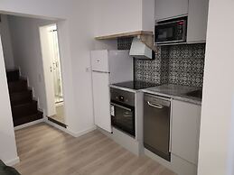 DoBairro Suites at Merces