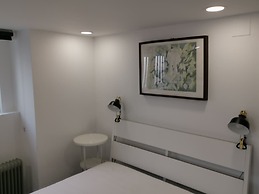 DoBairro Suites at Merces