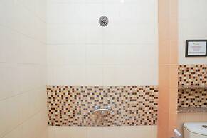 Super OYO 2075 Graha Marina