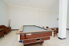 Super OYO 2075 Graha Marina